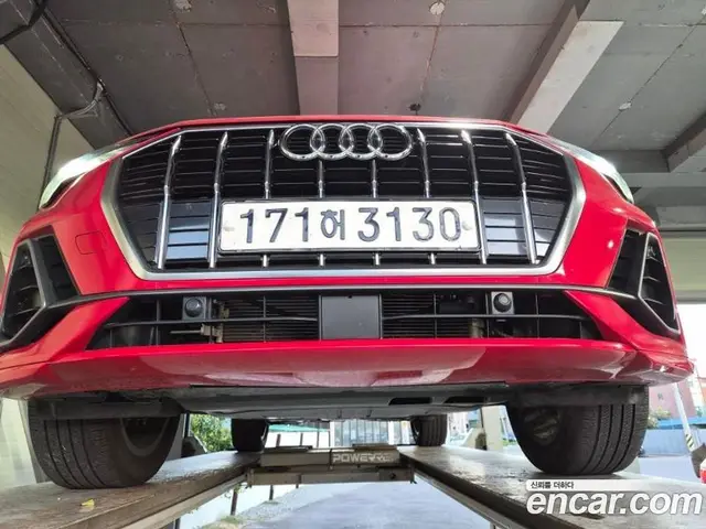 Audi Q3, 2022, 81 441 км