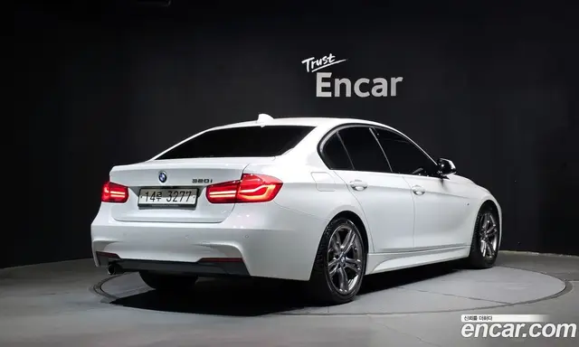 BMW 3 серия 2017 2.0 АКПП, миниатюра 2 BMW 3 серия 2017 2.0 АКПП, миниатюра 2