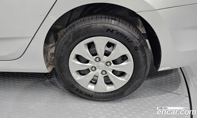 Hyundai Accent 2015 1.6 АКПП, миниатюра 7