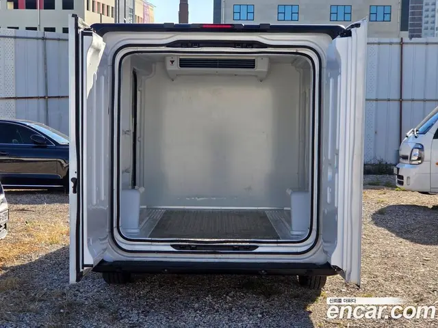 Hyundai ST1 2024 АКПП, миниатюра 6