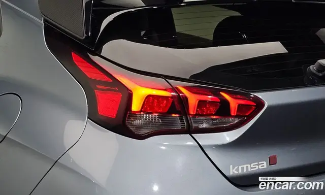 Hyundai Veloster 2018 2.0 МКПП, миниатюра 9