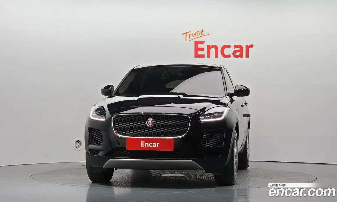 Jaguar E-Pace 2018 2.0 АКПП, фото 3 Jaguar E-Pace 2018 2.0 АКПП, фото 3