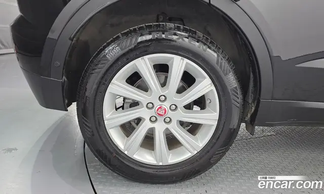 Jaguar E-Pace 2018 2.0 АКПП, миниатюра 5 Jaguar E-Pace 2018 2.0 АКПП, миниатюра 5