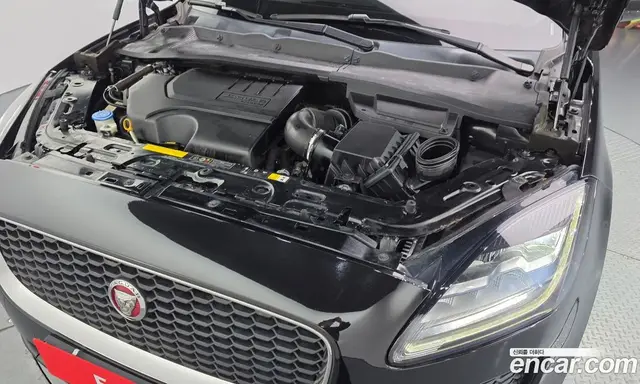 Jaguar E-Pace 2018 2.0 АКПП, миниатюра 6 Jaguar E-Pace 2018 2.0 АКПП, миниатюра 6