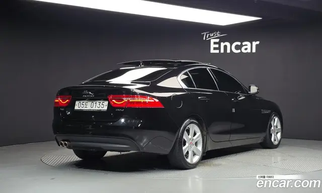 Jaguar XE 2016 2.0 АКПП, миниатюра 2
