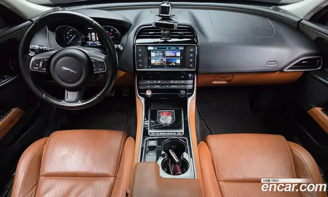 Jaguar XE 2016 2.0 АКПП, миниатюра 7
