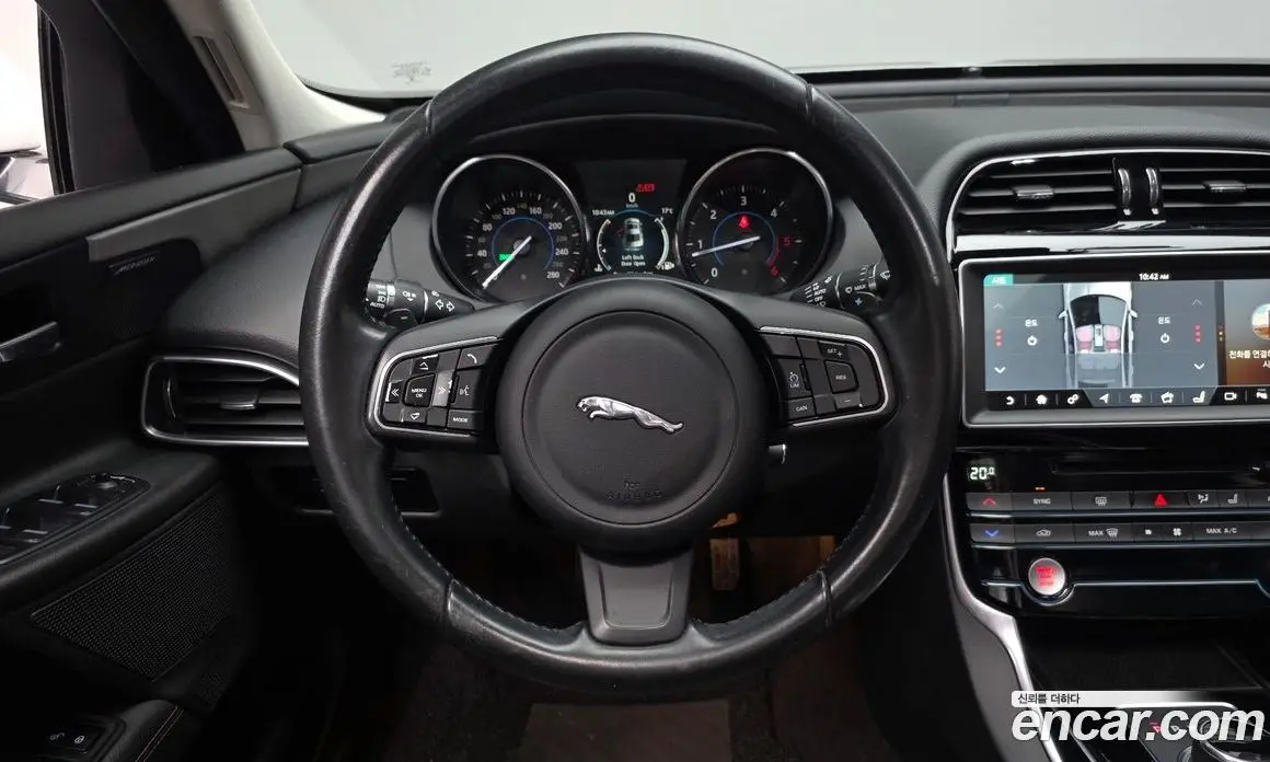 Jaguar XE 2016 2.0 АКПП, фото 13