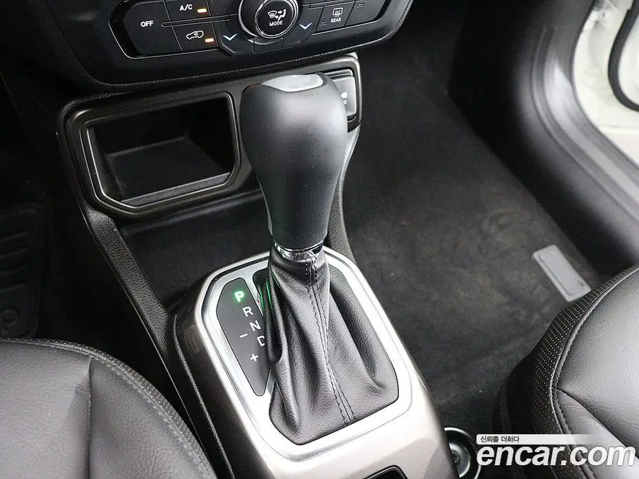 Jeep Renegade 2022 1.3 АКПП, фото 11