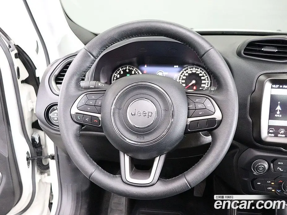Jeep Renegade 2022 1.3 АКПП, фото 15
