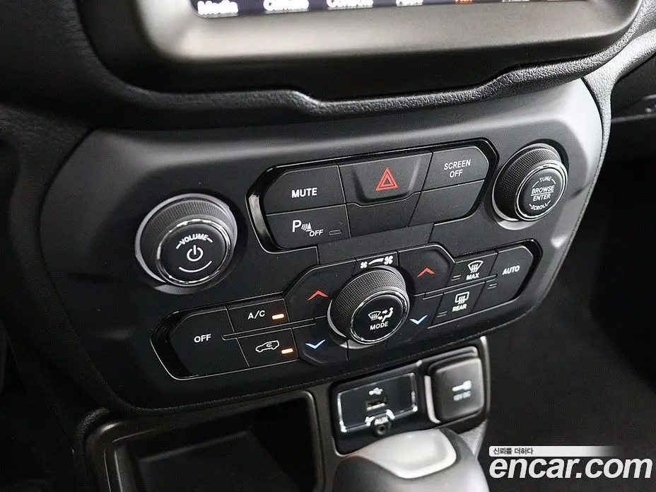 Jeep Renegade 2022 1.3 АКПП, фото 9