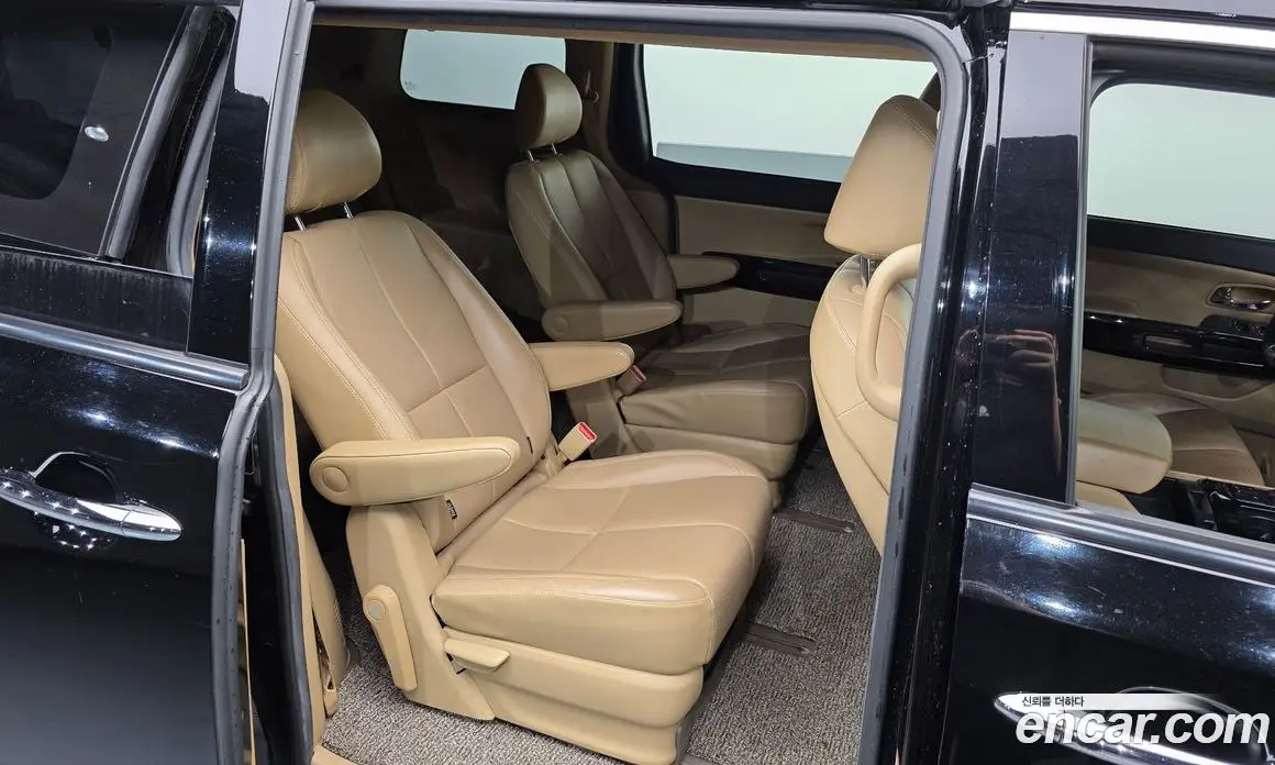 Kia Carnival 2018 2.2 АКПП, фото 12