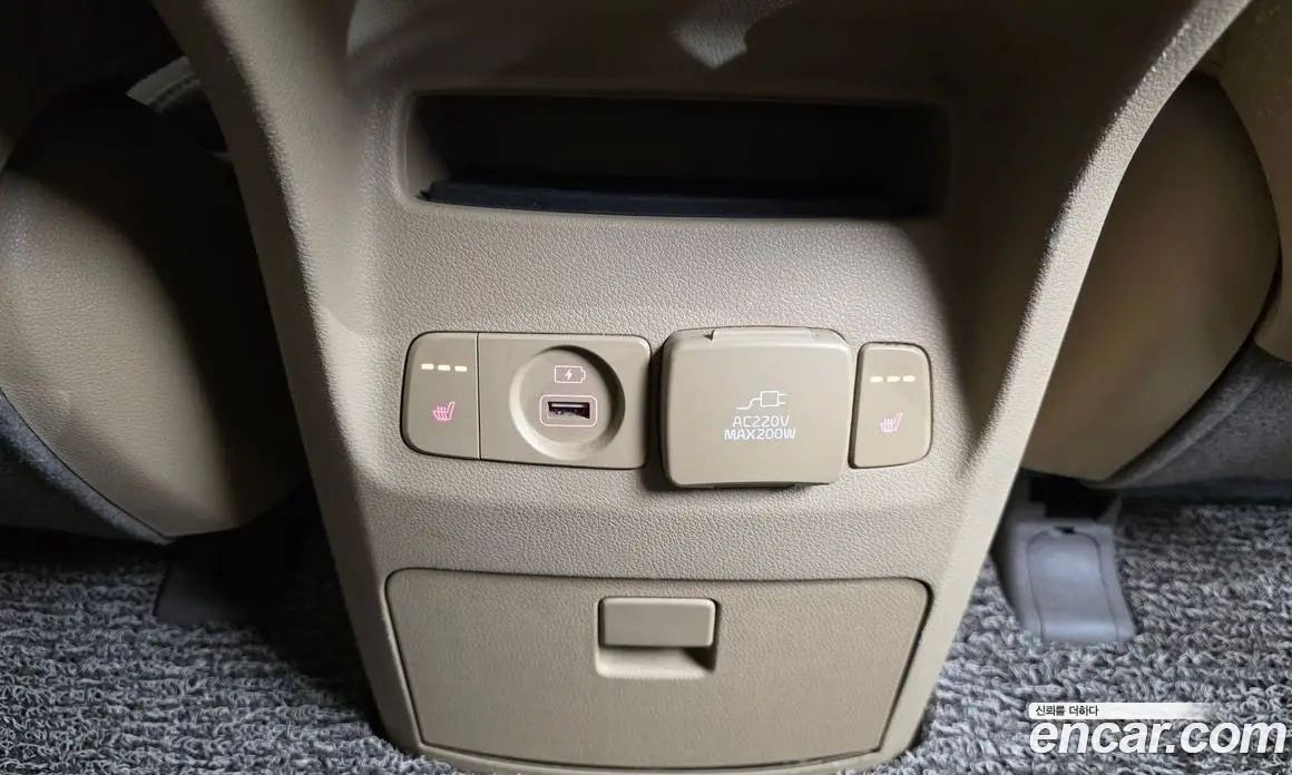 Kia Carnival 2018 2.2 АКПП, фото 19