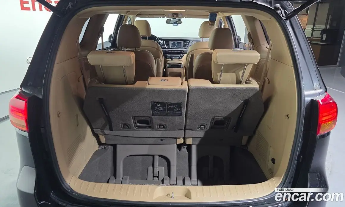 Kia Carnival 2018 2.2 АКПП, фото 20