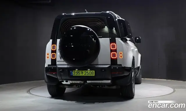 Land Rover Defender 2026 3.0 АКПП, миниатюра 4 Land Rover Defender 2026 3.0 АКПП, миниатюра 4