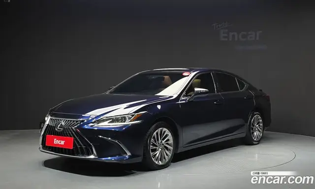 Lexus ES, 2022, 134 851 км