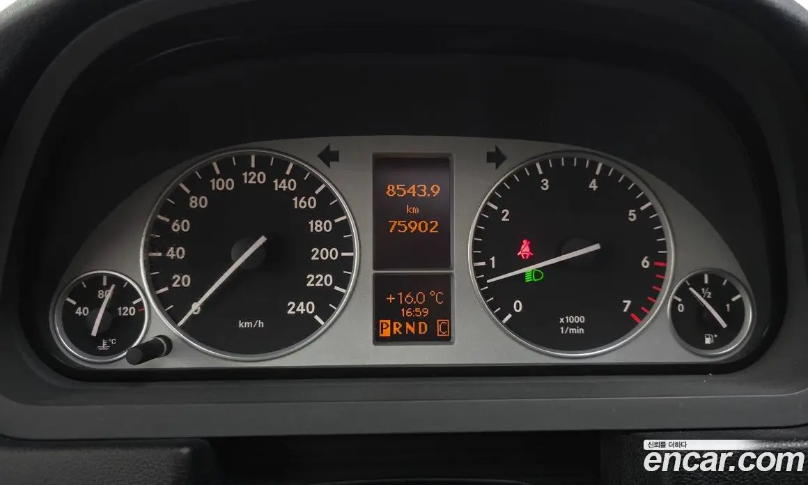 Mercedes-Benz B-Class 2010 2.0 АКПП, фото 8