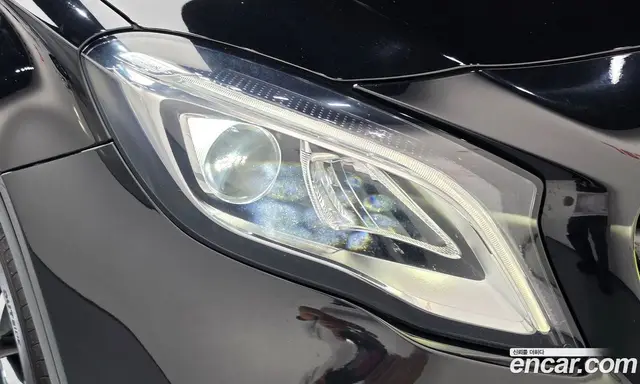 Mercedes-Benz GLA-Class 2018 2.0 АКПП, миниатюра 8