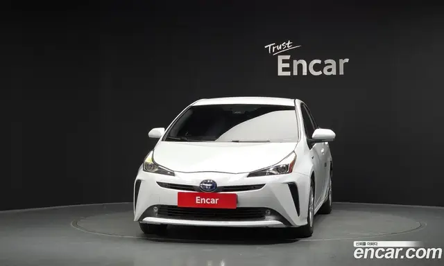 Toyota Prius 2021 1.8 АКПП, миниатюра 3