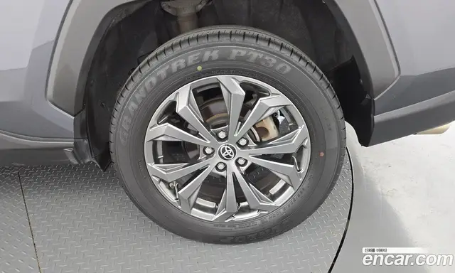 Toyota RAV4 2022 2.5 АКПП, миниатюра 6 Toyota RAV4 2022 2.5 АКПП, миниатюра 6