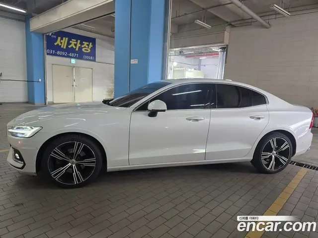 Volvo S60 2021 2.0 АКПП, миниатюра 3