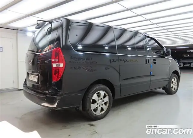 Hyundai Starex 2016 2.5 АКПП, миниатюра 4