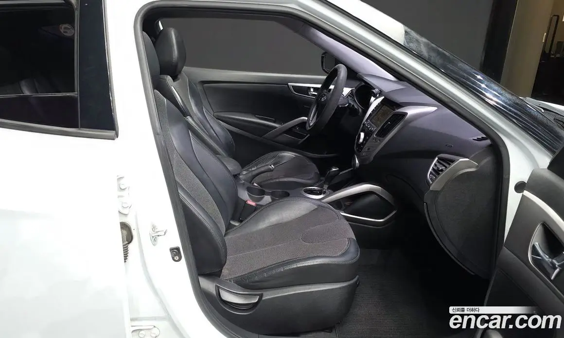 Hyundai Veloster 2011 1.6 АКПП, фото 16