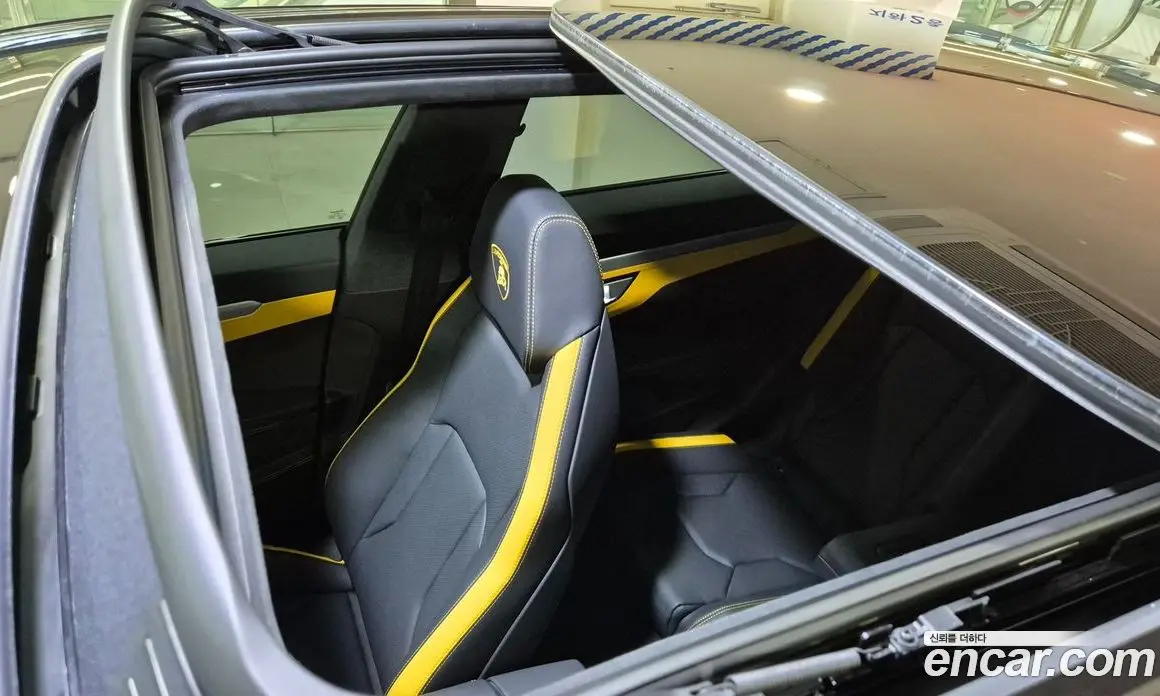 Lamborghini Urus 2026 4.0 АКПП, фото 16