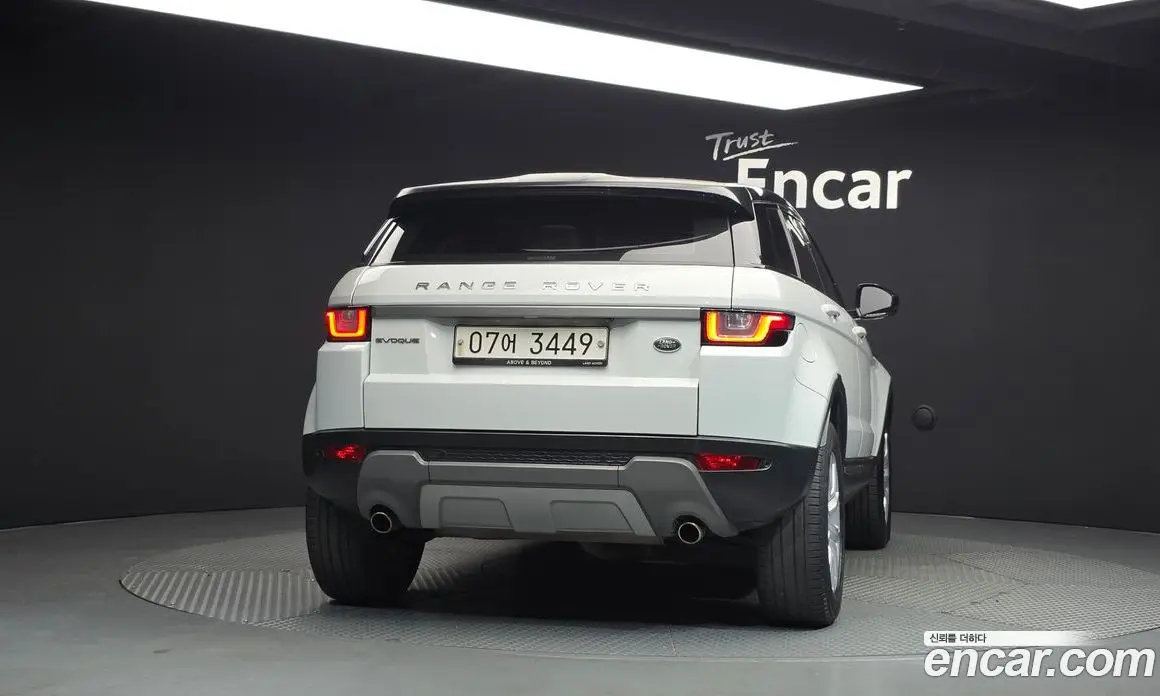 Land Rover Range Rover Evoque 2017 2.0 АКПП, фото 4
