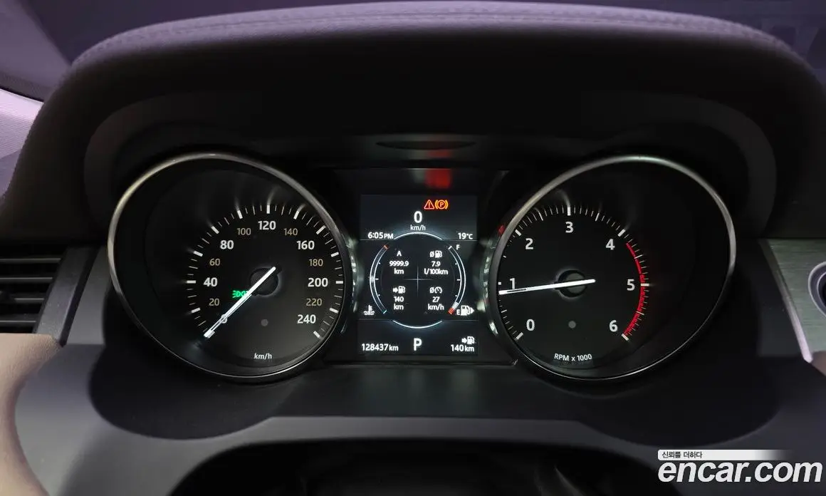 Land Rover Range Rover Evoque 2017 2.0 АКПП, фото 8