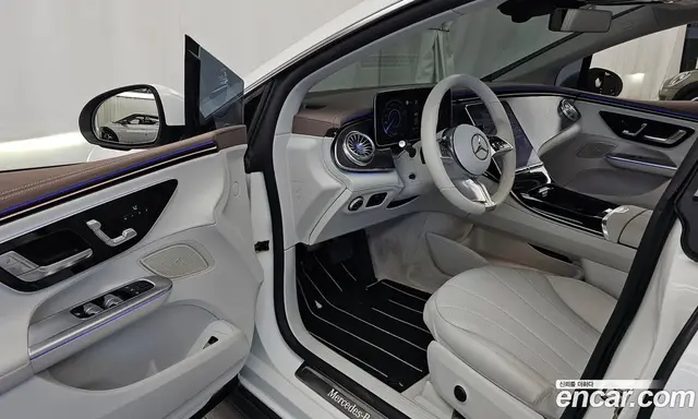 Mercedes-Benz EQE 2023 0.3 АКПП, миниатюра 10