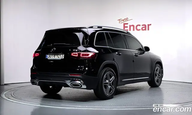 Mercedes-Benz GLB-Class 2023 2.0 АКПП, миниатюра 2
