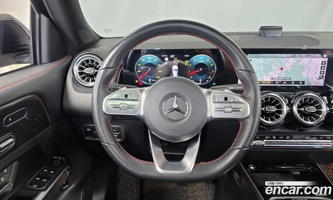 Mercedes-Benz GLB-Class 2023 2.0 АКПП, фото 13