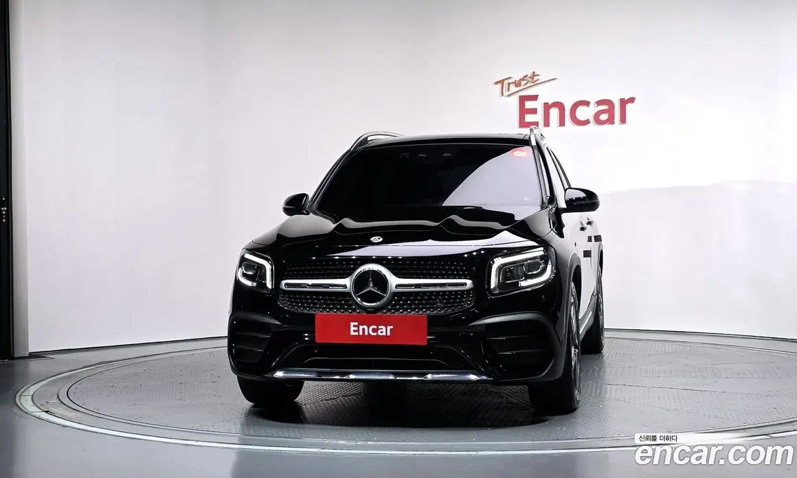 Mercedes-Benz GLB-Class 2023 2.0 АКПП, фото 3