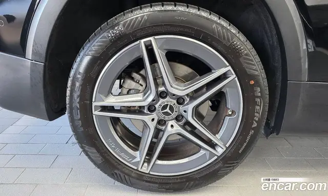 Mercedes-Benz GLB-Class 2023 2.0 АКПП, миниатюра 5