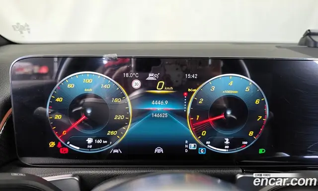 Mercedes-Benz GLB-Class 2023 2.0 АКПП, миниатюра 8