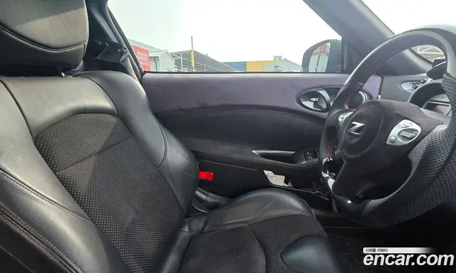 Nissan 370Z 2009 3.7 АКПП, миниатюра 3
