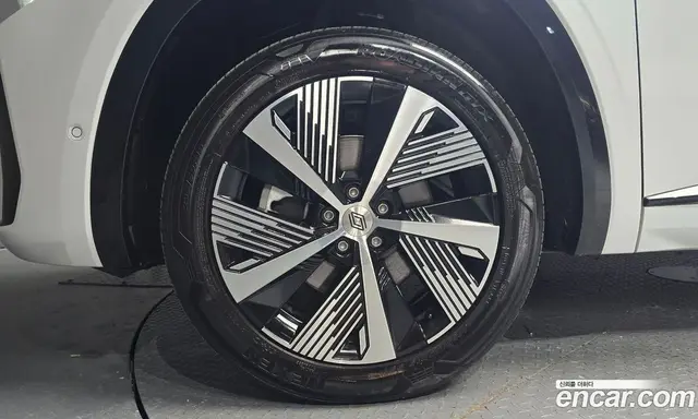 Renault (Samsung) Grand Koleos 2024 1.5 АКПП, миниатюра 5 Renault (Samsung) Grand Koleos 2024 1.5 АКПП, миниатюра 5