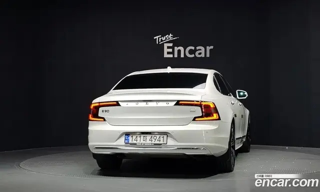Volvo S90 2022 2.0 АКПП, миниатюра 4 Volvo S90 2022 2.0 АКПП, миниатюра 4