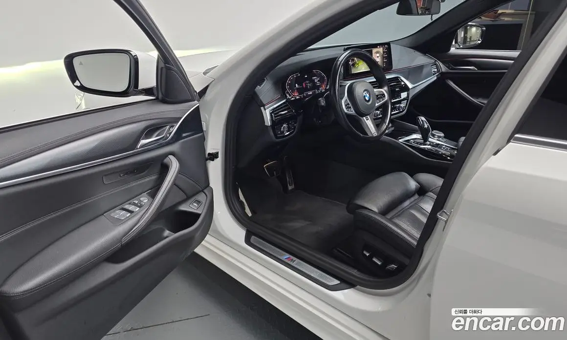 BMW 5 серия 2023 2.0 АКПП, фото 12