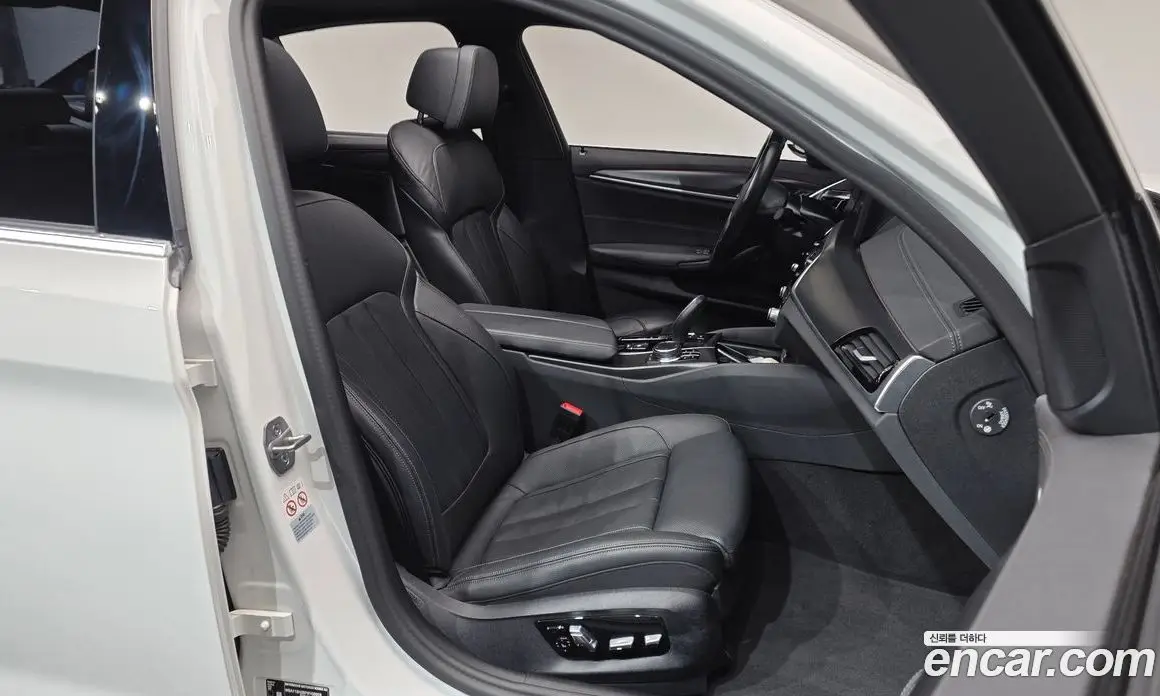 BMW 5 серия 2023 2.0 АКПП, фото 15