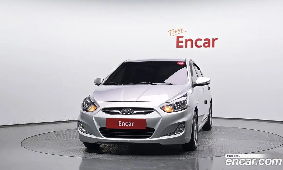 Hyundai Accent 2012 1.6 АКПП, фото 3
