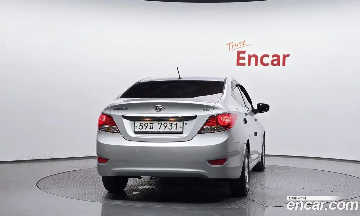 Hyundai Accent 2012 1.6 АКПП, фото 4