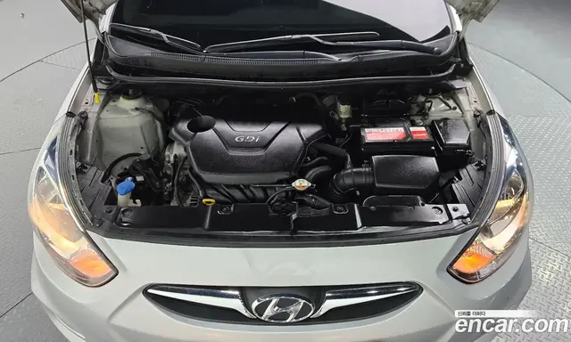Hyundai Accent 2012 1.6 АКПП, миниатюра 6