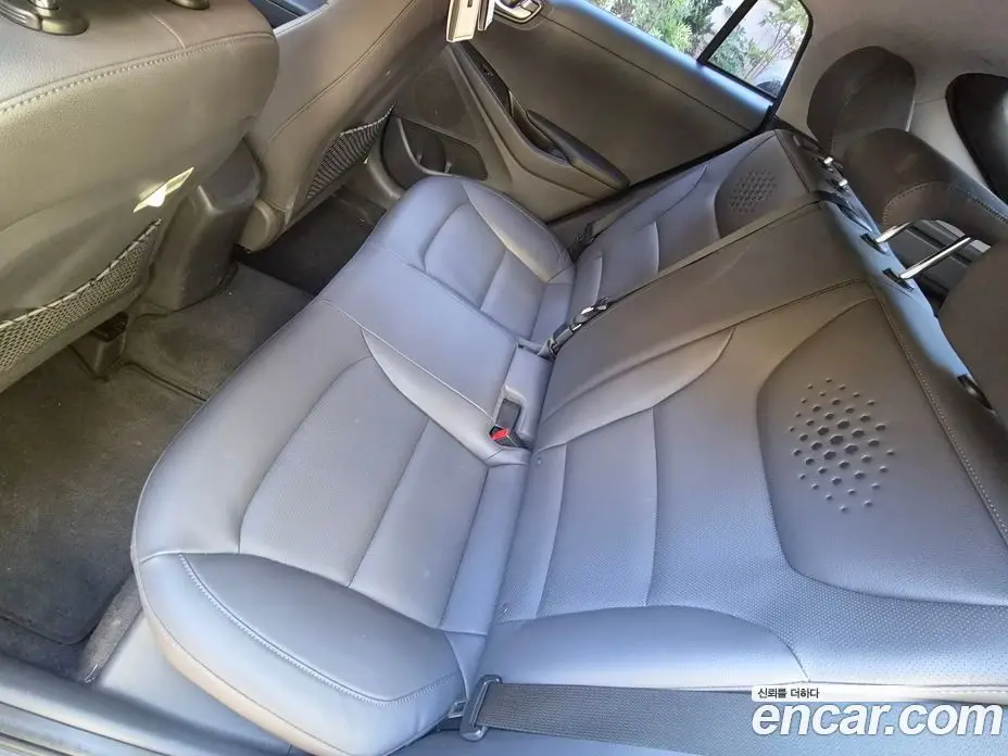 Hyundai Ioniq 2019 АКПП, фото 8