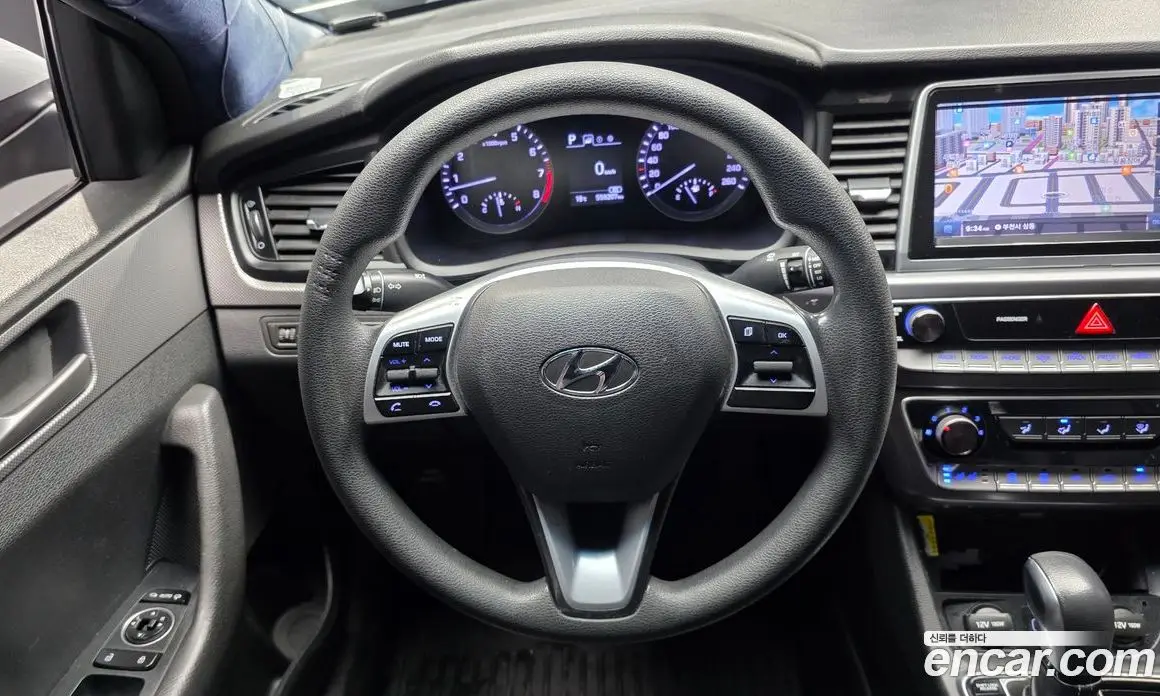 Hyundai Sonata 2018 2.0 АКПП, фото 13