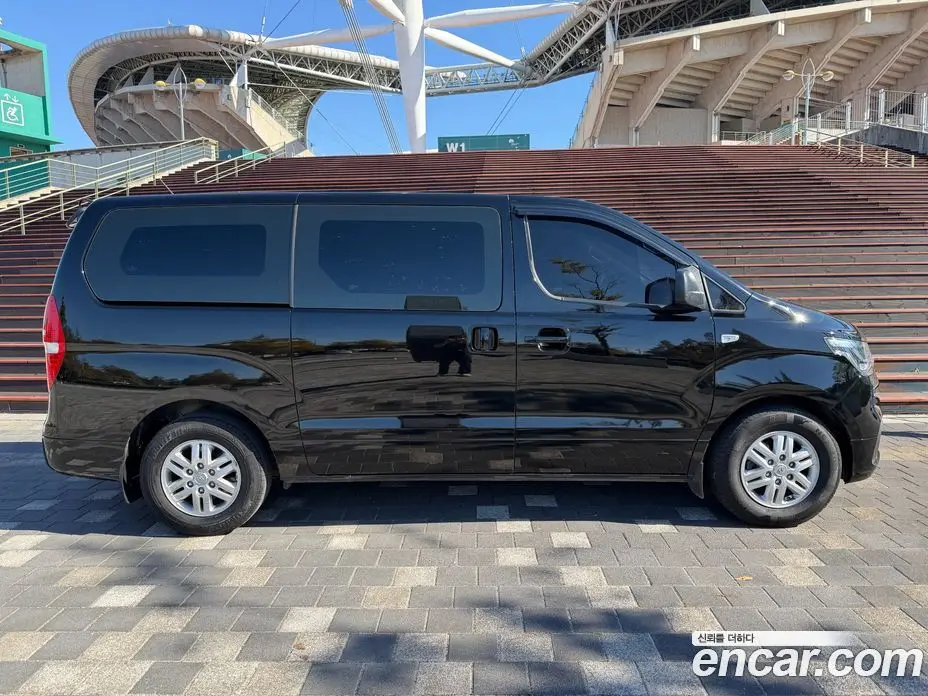 Hyundai Starex 2018 2.5 АКПП, фото 4