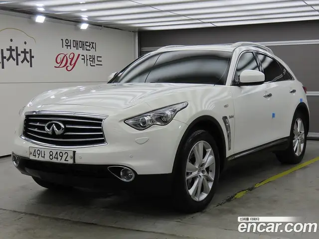 Infiniti QX70, 2015, 101 083 км