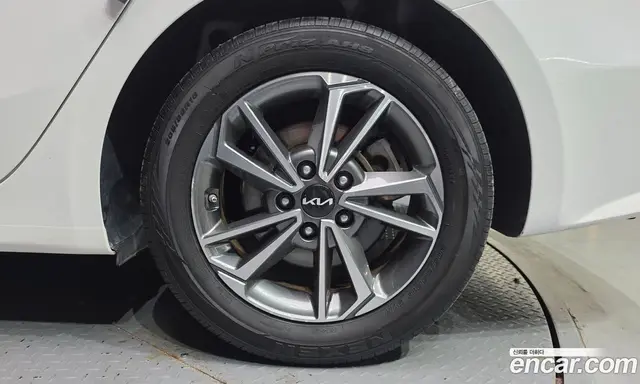 Kia K3 2023 1.6 АКПП, миниатюра 7 Kia K3 2023 1.6 АКПП, миниатюра 7