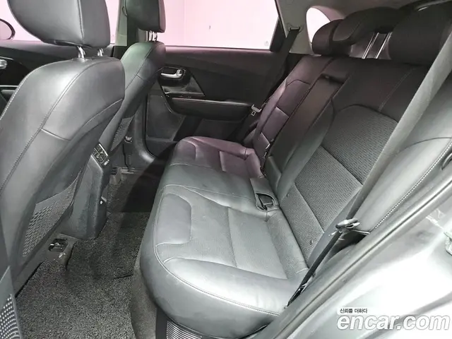 Kia Niro 2017 1.6 АКПП, миниатюра 12
