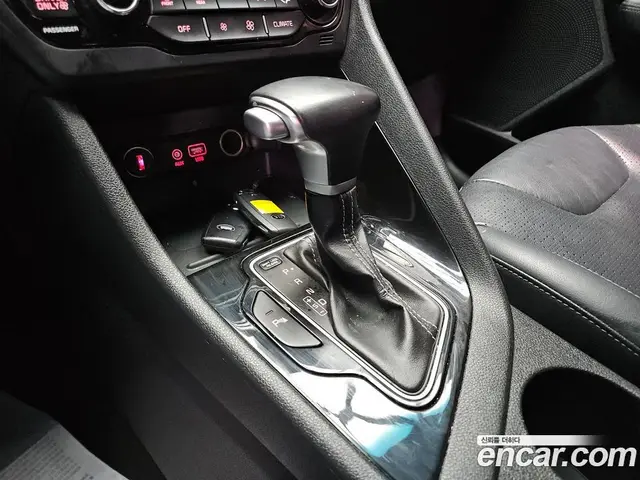 Kia Niro 2017 1.6 АКПП, миниатюра 7